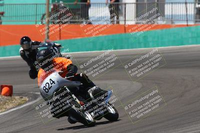 media/Apr-20-2025-AHRMA (Sun) [[393a79c373]]/Race/Group 5/Turn 4b/